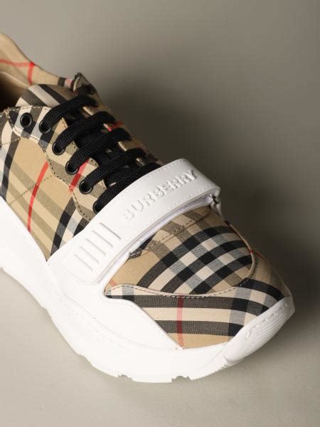 burberry mens shoes 2012|Burberry shoes men discount.